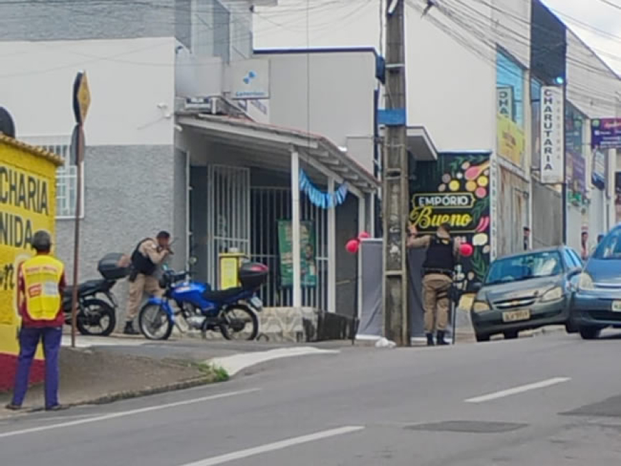 Tentativa de assalto com gasolina em lotérica de Varginha